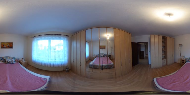 Schlafzimmer 2