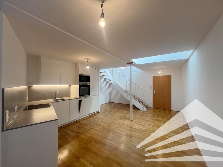 Küche inkl. Essbereich