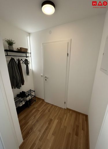 Großmannstr. 12, Vorzimmer, KI_generiert, Einrichtungsbeispiel