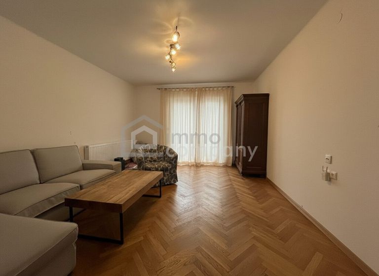 Wohnzimmer mit Ausgang Wintergarten