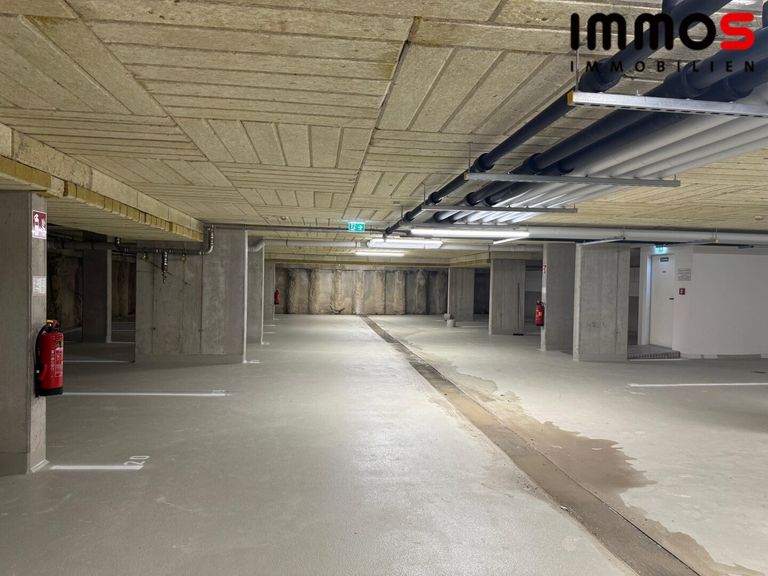 Tiefgarage anmietbar