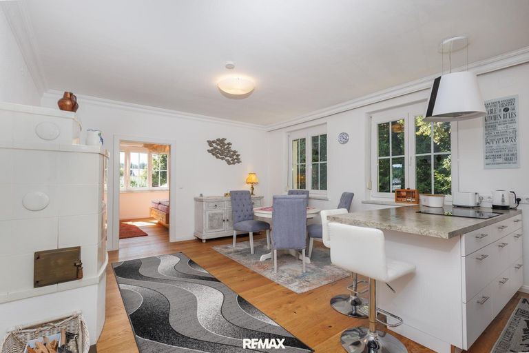 Küche und Essbereich