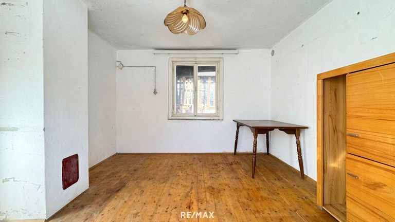 Wirtschaftsgebäude Raum3