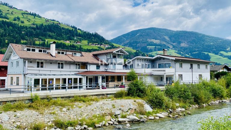 Gastlokal und Fitnessstudio