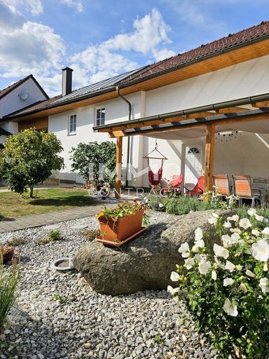 Innenhof - überdachte Terrasse