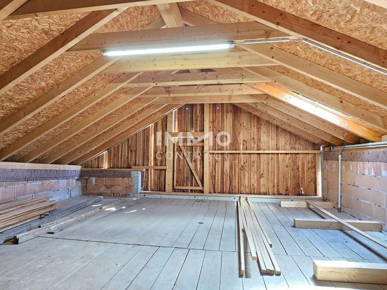 Dachboden - 71 m² ausbaufähig