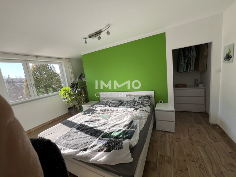 Zimmer EG mit Schrankraum