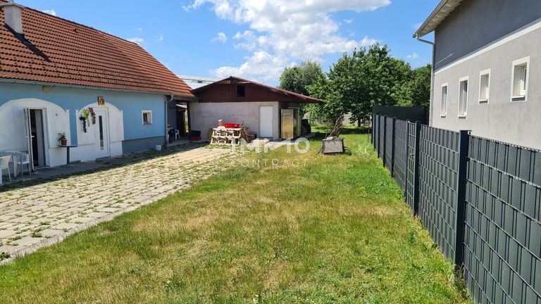 cfd32369-e661-4745-86ce-743638d268aa