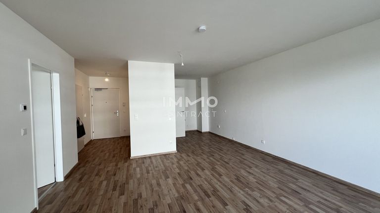 6044C32C-2F67-495B-A5A9-BC920DEEE45D_1_201_a