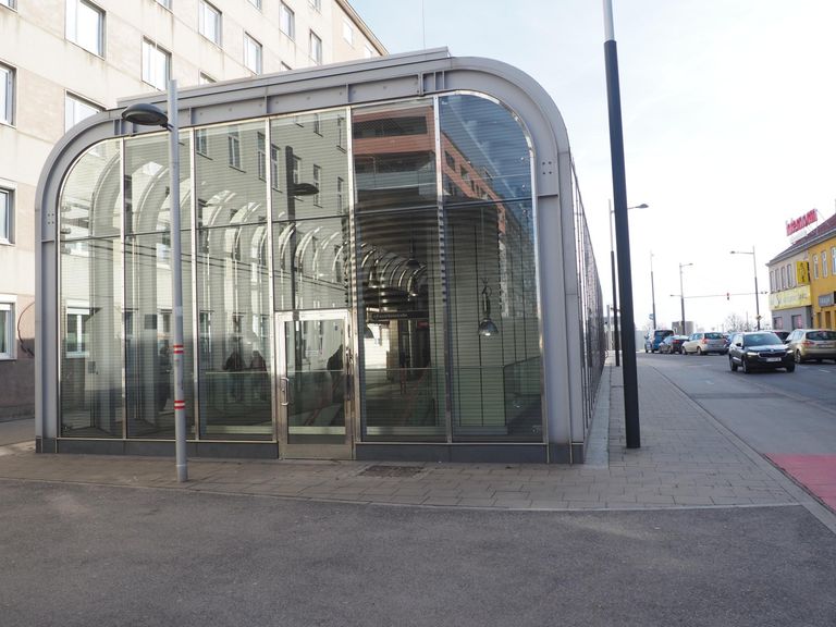 U1 Altes Landgut - Zugang Favoritenstraße