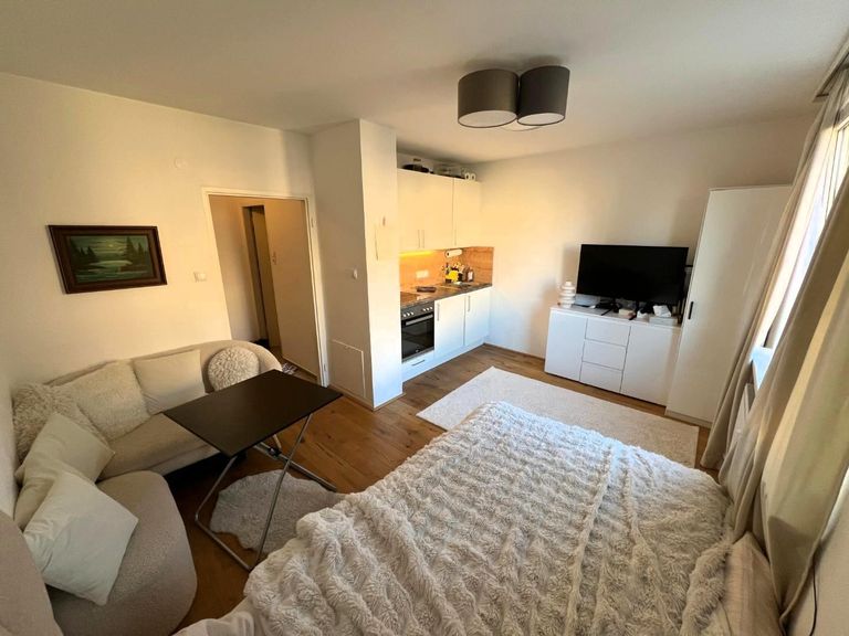 Wohn- und Schlafbereich