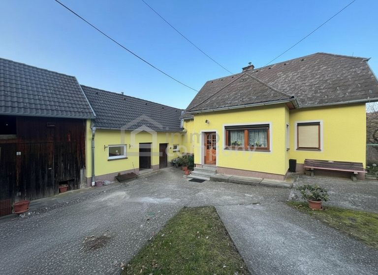 Alleinlage im Bezirk Wiener Neustadt