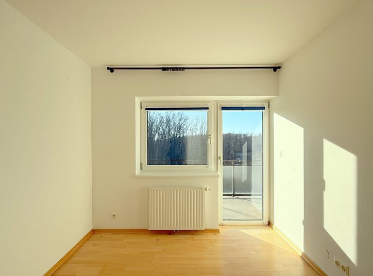 Zimmer 3 mit Balkonzugang