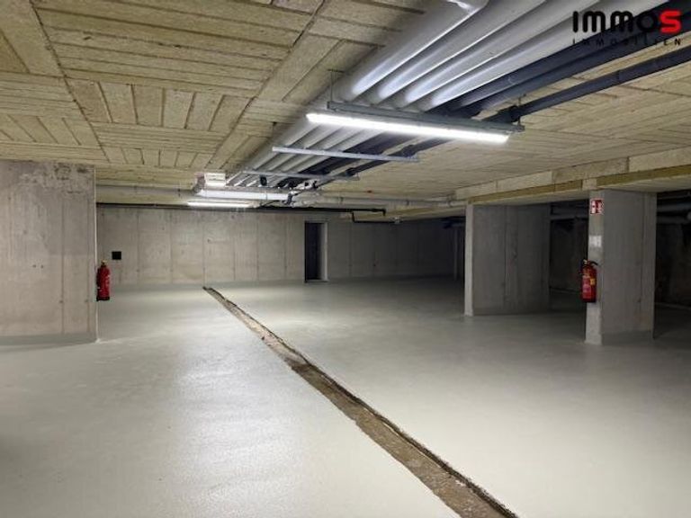 Tiefgarage anmietbar