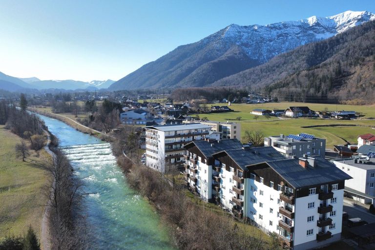Wohnen am Ischl-Fluss (Drohne)