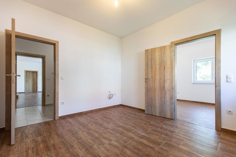 24 EG Wohneinheit Zimmer1