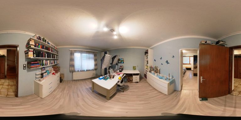Arbeitszimmer_360