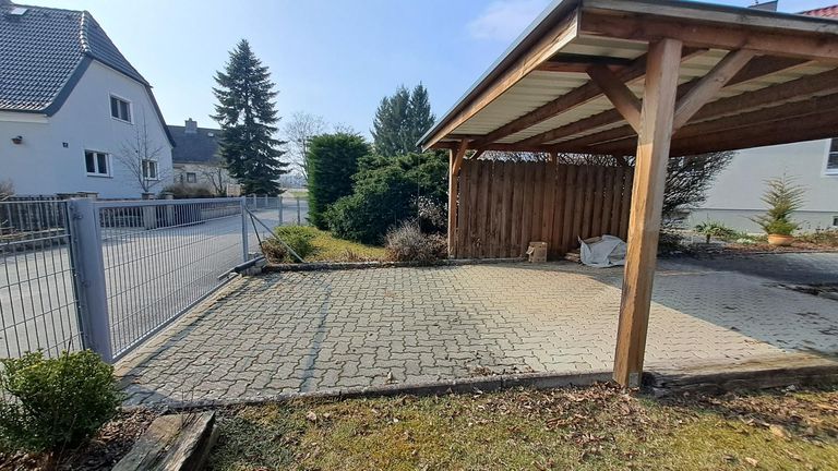 elektr. Einfahrtstor, Carport