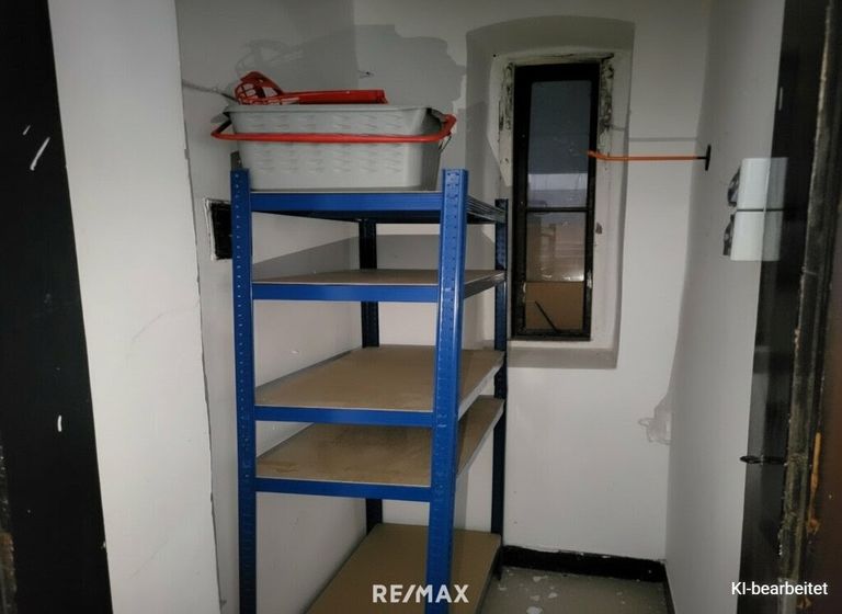 Abstellraum am Gang (KI bearbeitet)