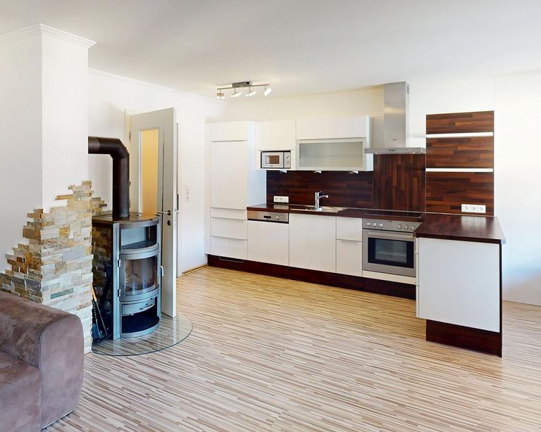 Pfunds - Wohnung - Küche