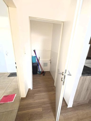 20260304_120830_resized