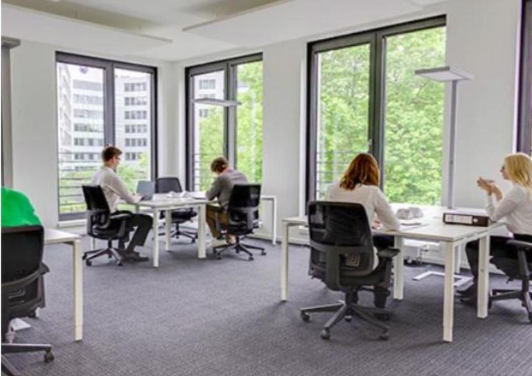 Millennium Tower Arbeitsplätze