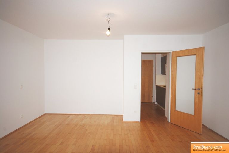 Wohnschlafraum - straßenseitig