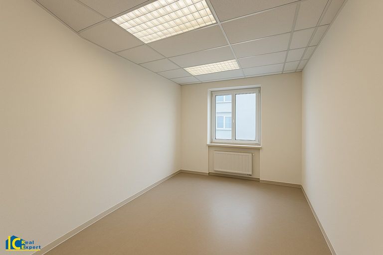 Raum 3 nach Renovierung KI