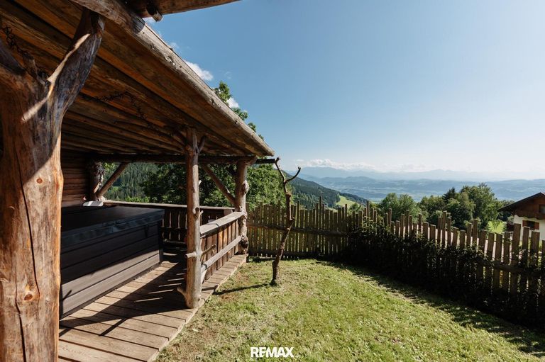 Whirlpool mit Garten