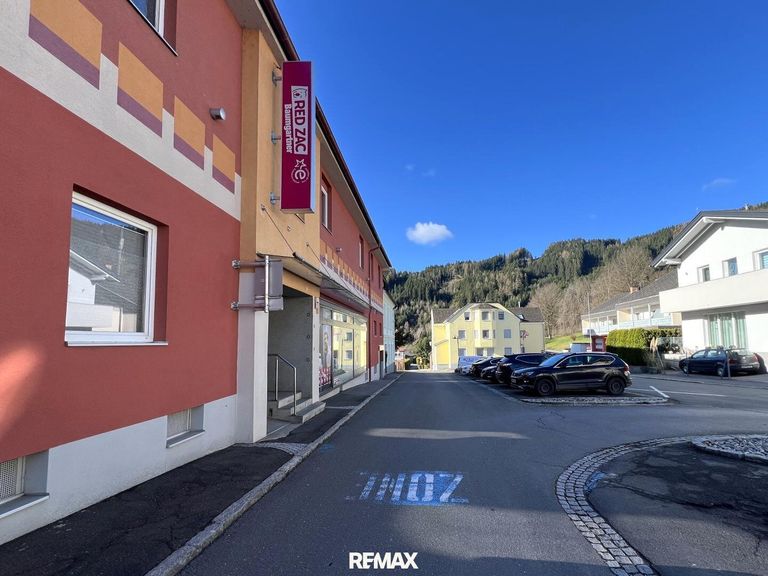 Wohn-/Geschäftshaus