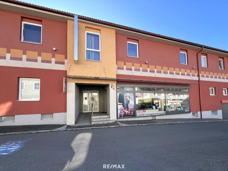 Wohn-/Geschäftshaus