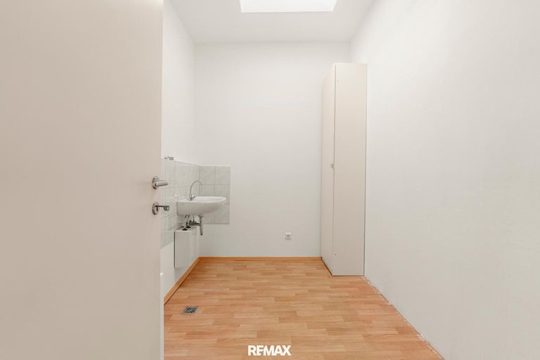 Wäsche-/Abstellraum