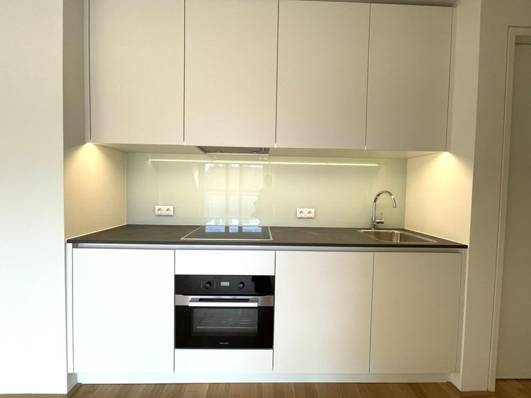 top ausgestattete Küche