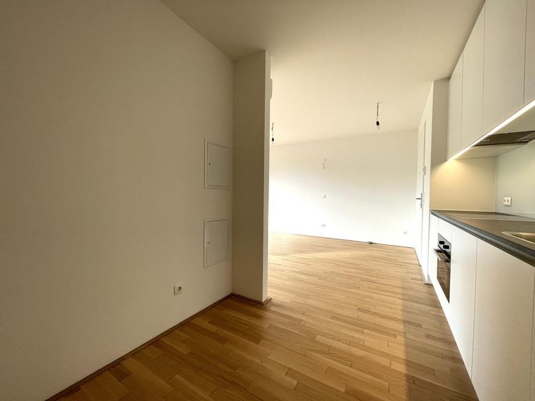 Küche und Abstellfläche