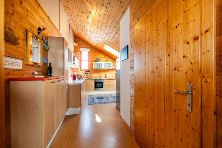 Küche  mit Abstellraum OG