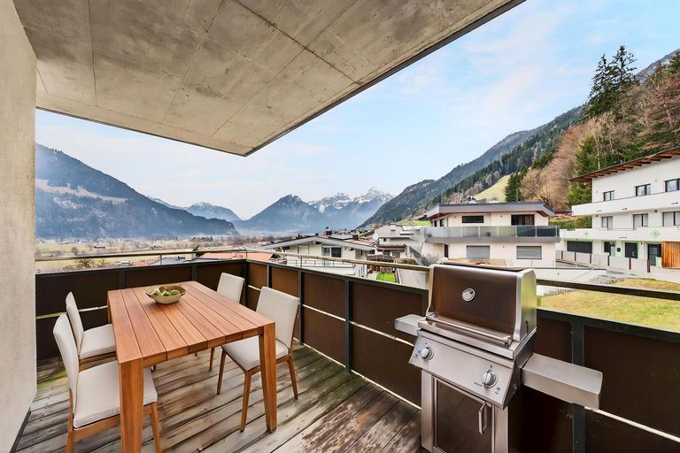 Terrasse Einrichtungsbeispiel / VR gestaged