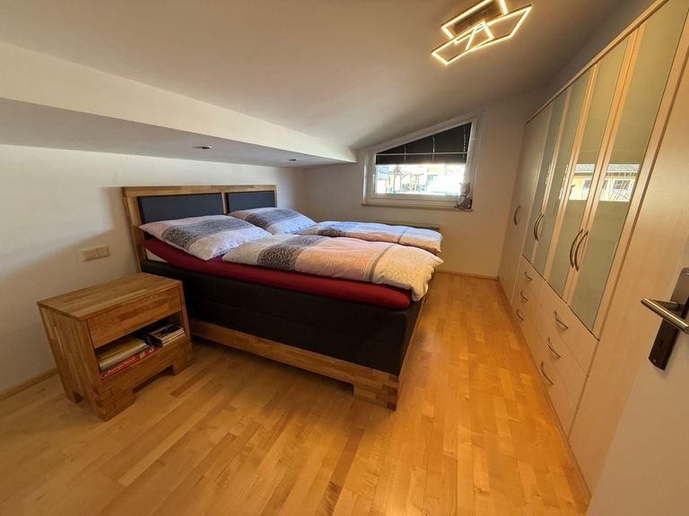 04_Elternschlafzimmer