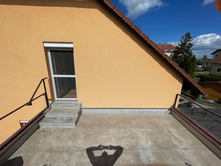 Terrasse OG zum Schhlfzimmer