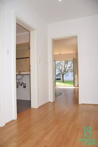 Vorraum/Blick Wohnzimmer