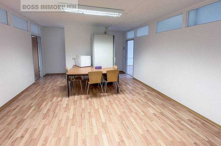 15 Gemeinschaftsraum